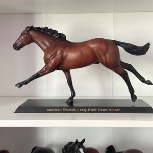 traditional breyer horse american pharoah